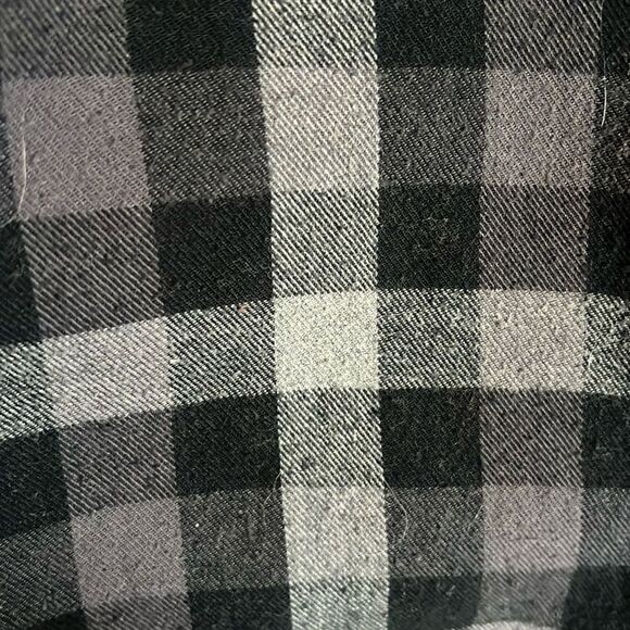 Men’s XL Heavyweight Flannel fleece lined jacket Shacket gray and black plaid - Picture 13 of 13
